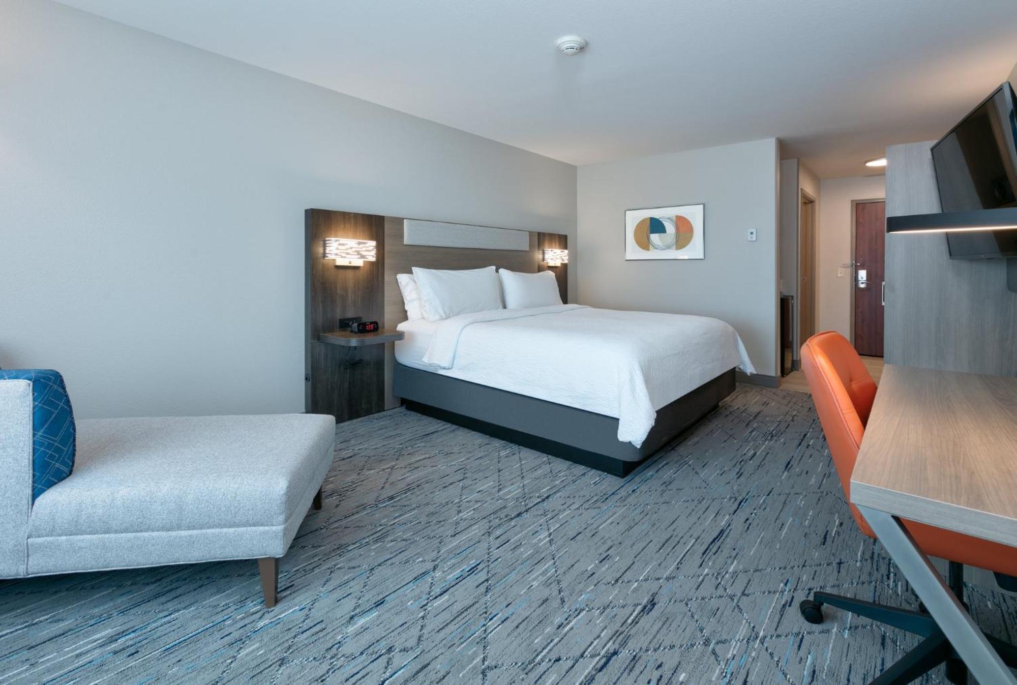 Holiday Inn Express Hotel & Suites Shakopee By Ihg Exterior photo